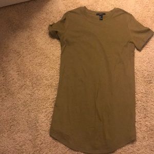 T-SHIRT DRESS *NEW* SMALL